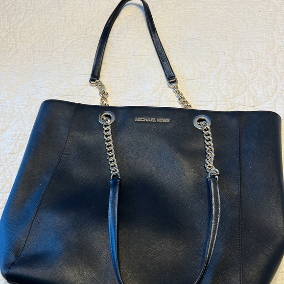 Michael Kors Jet Set Chain Leather Purse. Black with Chain Handles. - Picture 3 of 9